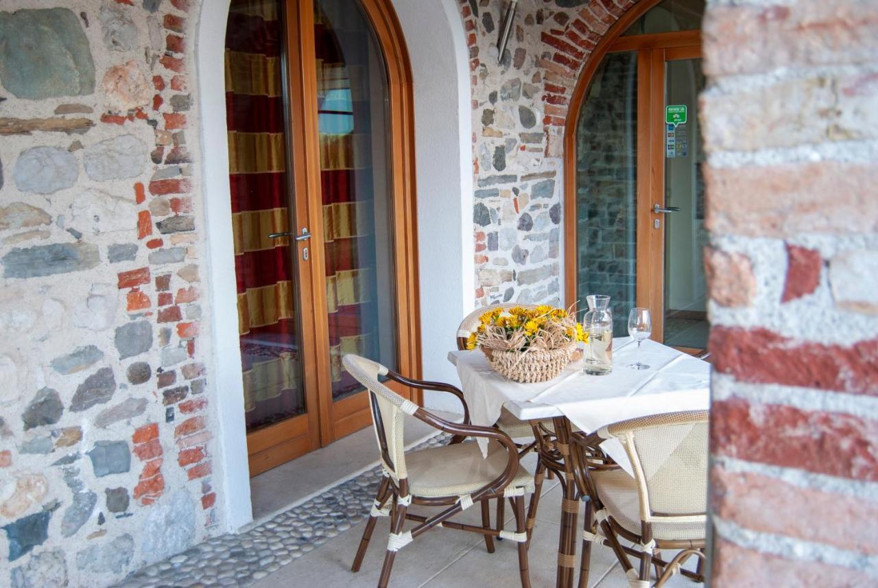 Agriturismo Antico Splendore Villa Pullir Exterior foto